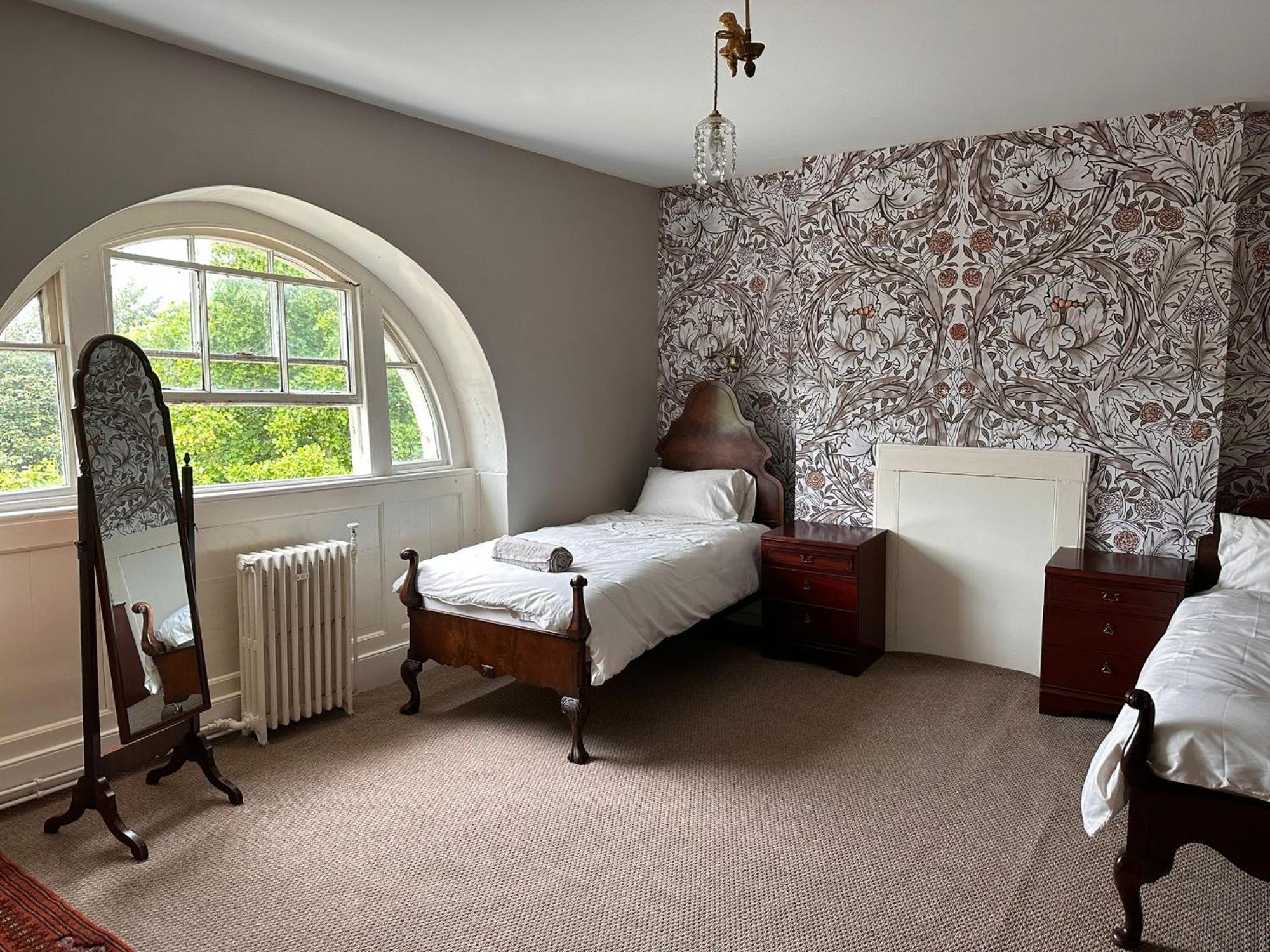Cressy Hall - Historic Grade II Listed Manor, Gorgeous Topiary Garden Gosberton Exterior photo